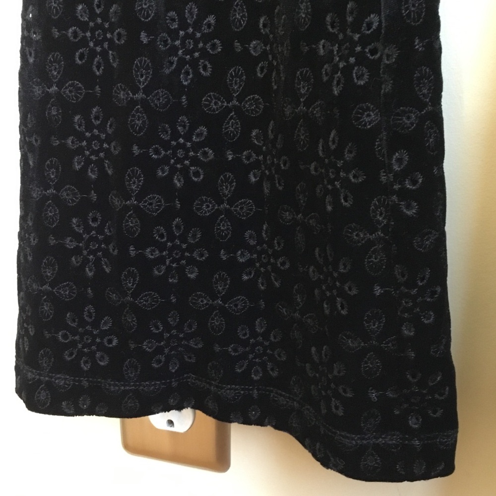 Anthropologie The Joni Black High Rise Eyelet Pull On Velvet Flare Leg Pants - Picture 5 of 8